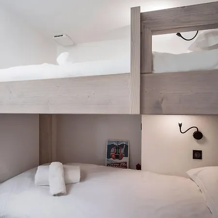 Le Praz: 36m², 2 Adultes + 2 Enfants, Wifi, Parking - Fr-1-568-56